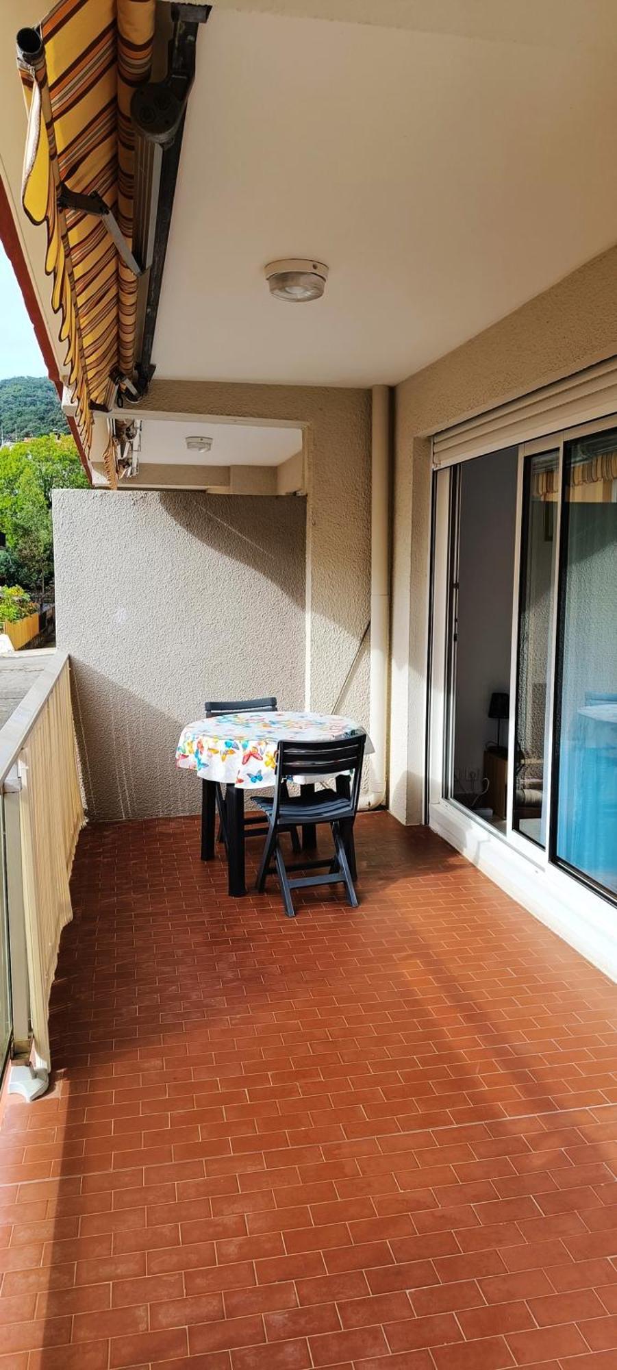 Appartement T2 Meuble Classe - Secteur Petite Provence Амелі-ле-Бен-Палальда Екстер'єр фото